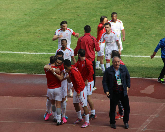 samsunspor-urfadan-istedigini-aldi-001.jpg