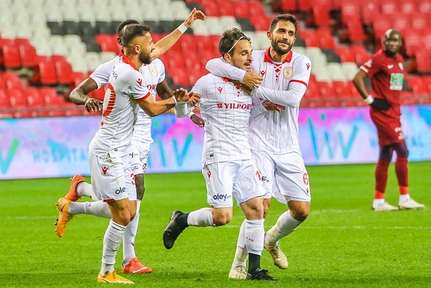 samsunsporun-gizli-silahi-18-macta-4-gol-4-asist-yapti-2.jpg