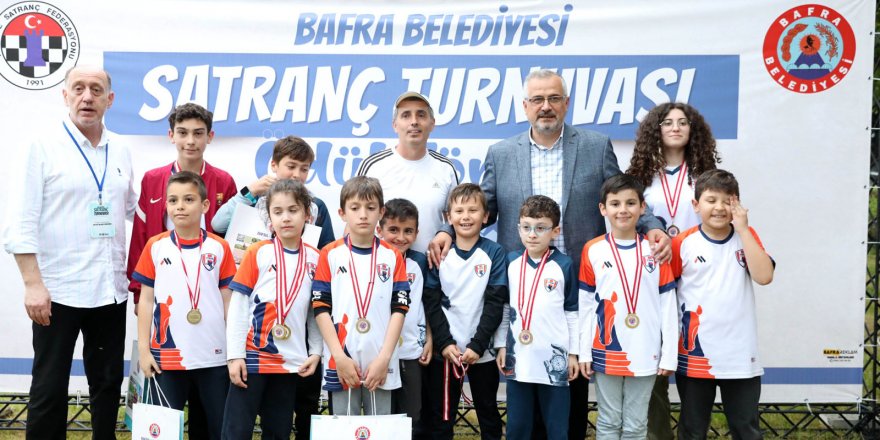 satranc-turnuvasi-uluslararasi-boyuta-ilerliyor-38.jpg