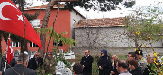 sehit-aileleri-dernegi-sehitleri-anmaya-devam-ediyor-002.jpg