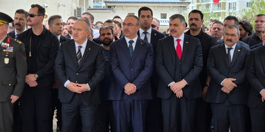 sehit-polis-memurlari-defnedildi-004.jpg