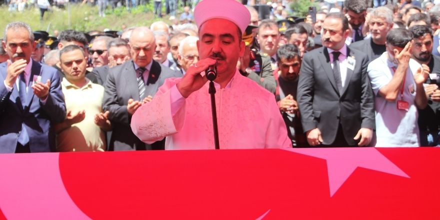sehit-uzman-cavus-kani-obinin-aci-vedasi-orduda-gerceklesti-002.jpg