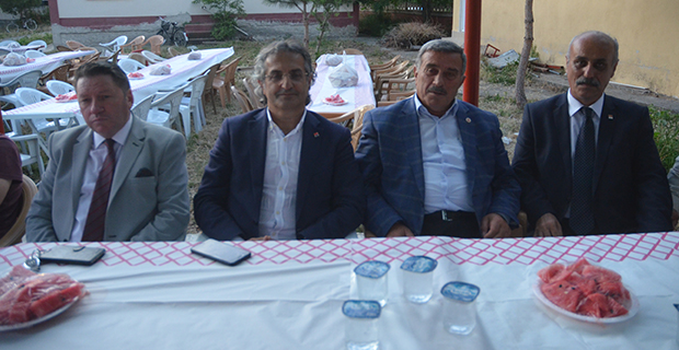 seyhulas-koyunde-imece-usulu-iftar-1.jpg