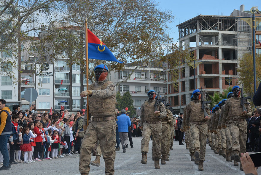 sinopta-cumhuriyetin-101-yili-coskuyla-kutlandi-7.jpg