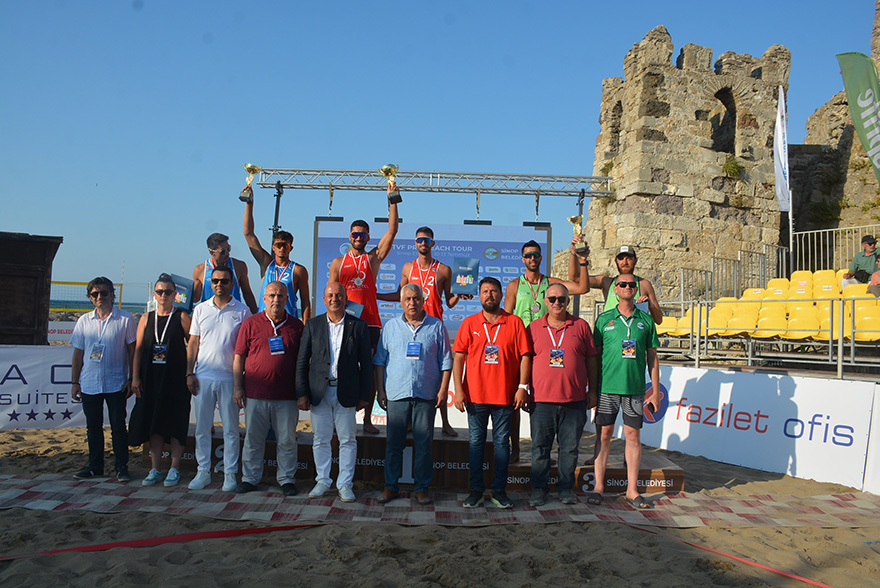sinopta-plaj-voleybolu-turnuvasi-sona-erdi-2.jpg