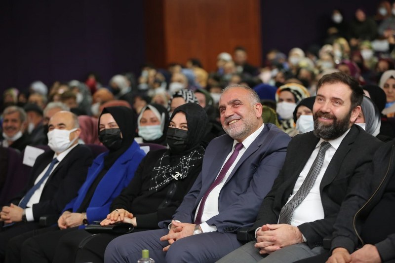 sitki-aslanhandan-pandemi-sonrasi-aile-ici-iletisim-konferansi-002.jpg