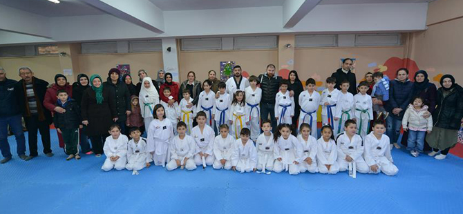 taekwondo2.jpg