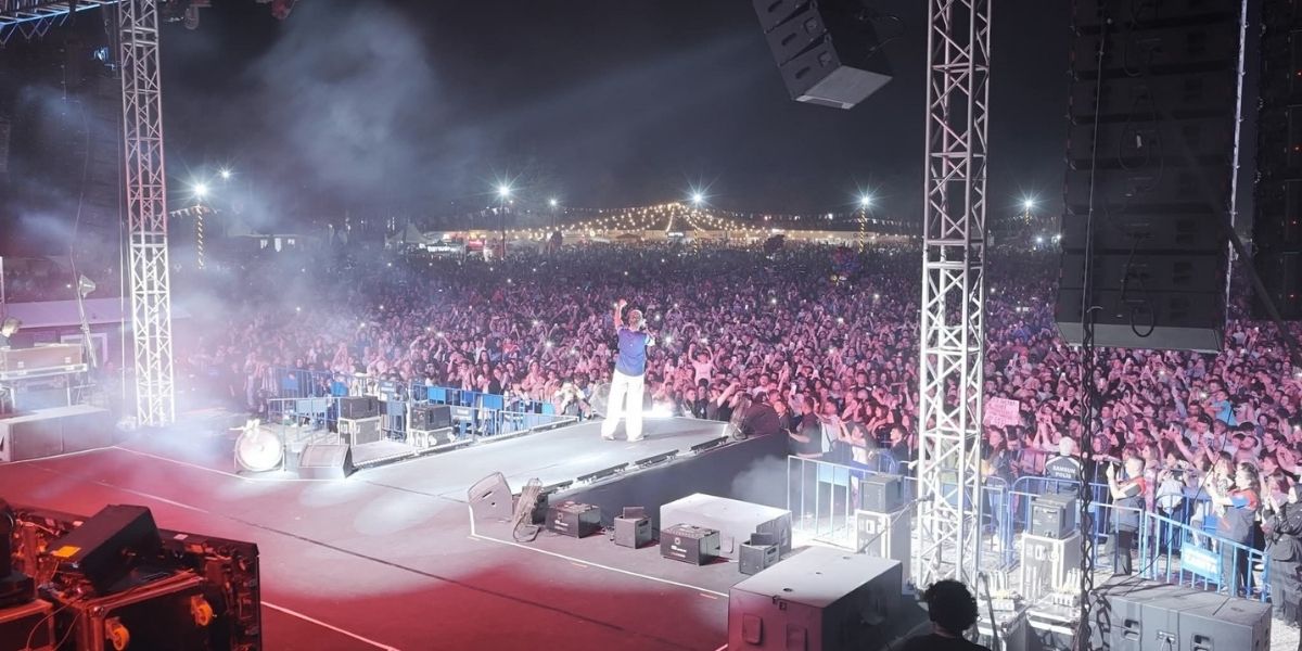 terme-yaz-festivalinde-sefo-ruzgari-30-bin-kisi-konseri-izledi.jpg