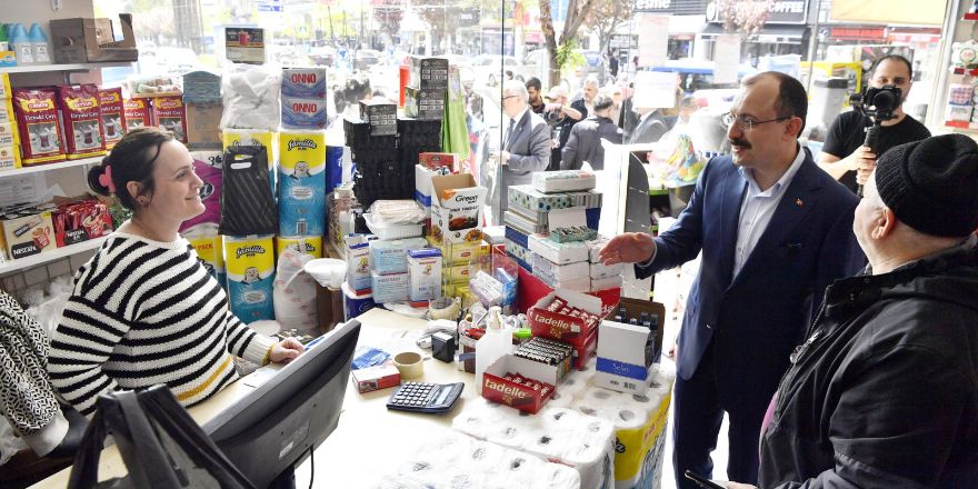 ticaret-bakani-mus-samsunda-ak-parti-teskilat-mensuplariyla-bulustu-2.jpg