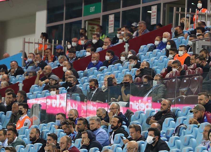 trabzonspor-evinde-zorlaniyor-2.jpg