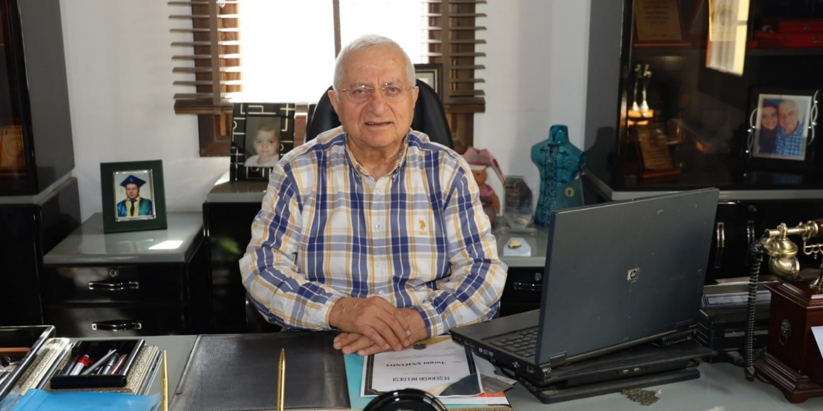 turgut-sahinol-001.jpg