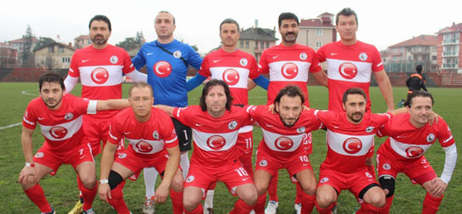 turk-milli-takimda-asist-krali-bafrali-002.jpg