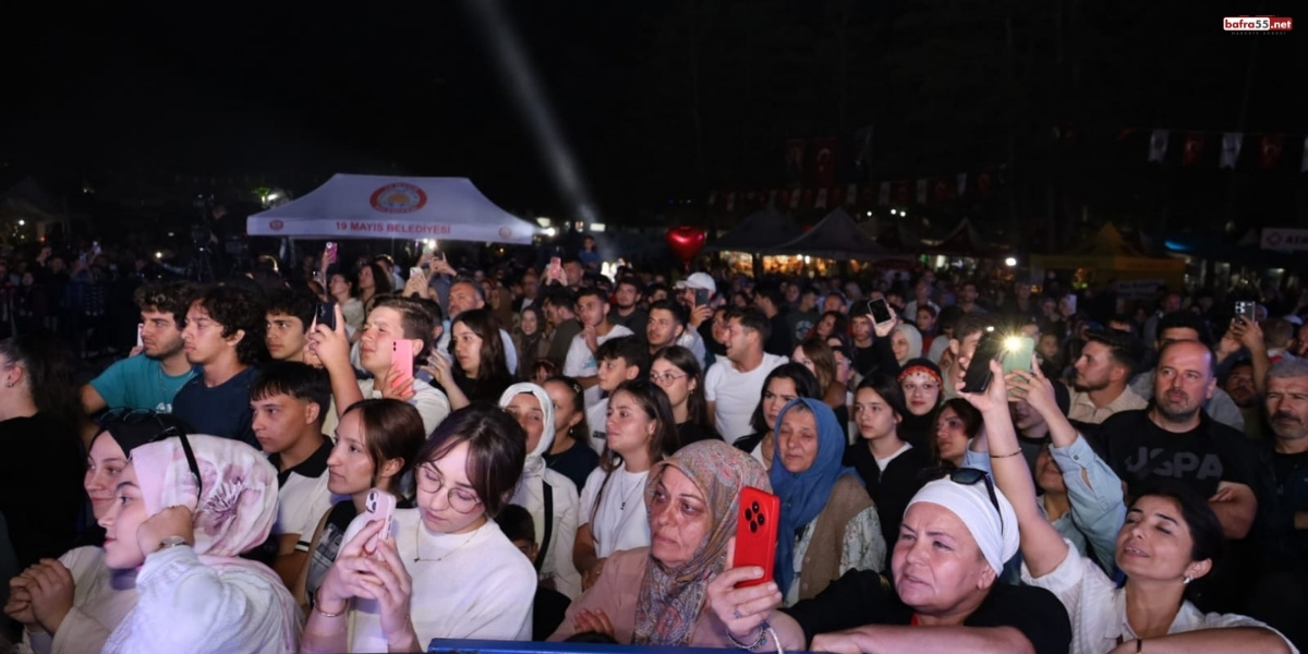 ugur-durmus-konser-nebiyanfest-001.jpg