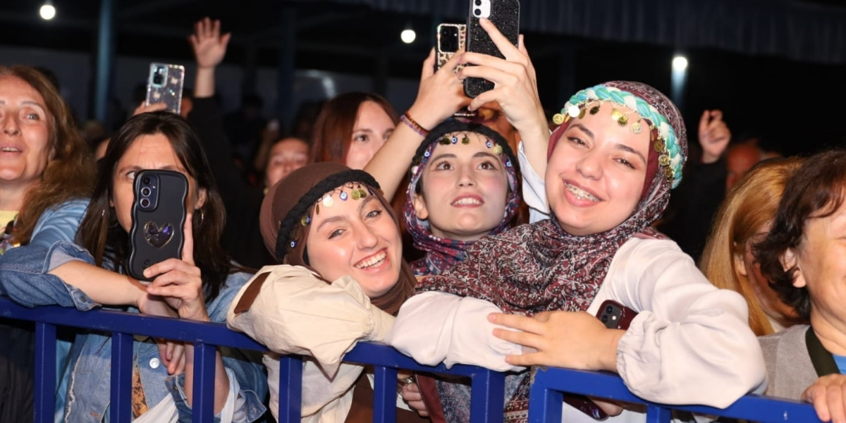 ugur-durmus-konser-nebiyanfest-003.jpg