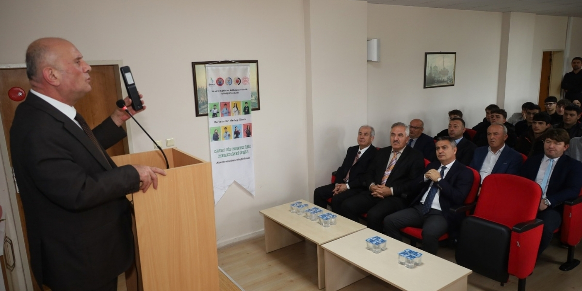 uretimden-gelecege-meslek-gelisim-ve-kariyer-toplantisi-002.jpg