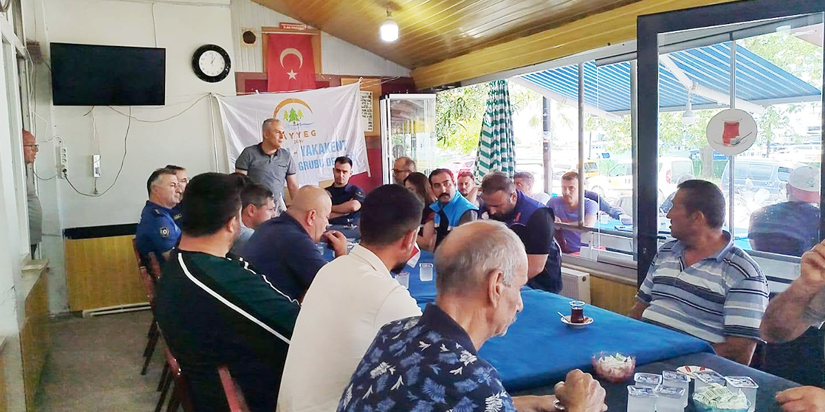 usta-balikci-bildiklerini-genc-balikcilarla-paylasti-3.jpg