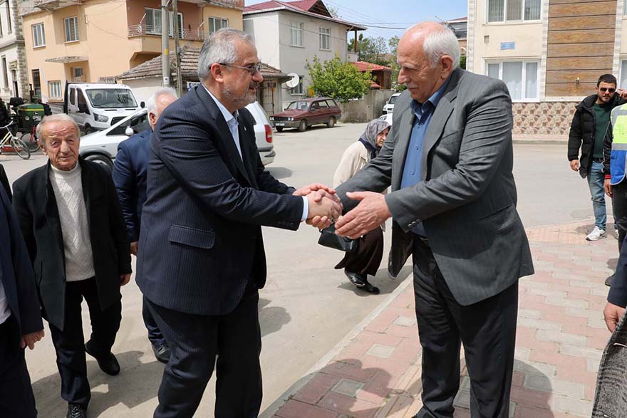 vatandas-kilic-soruyor-baskan-cevapliyor-15.jpg
