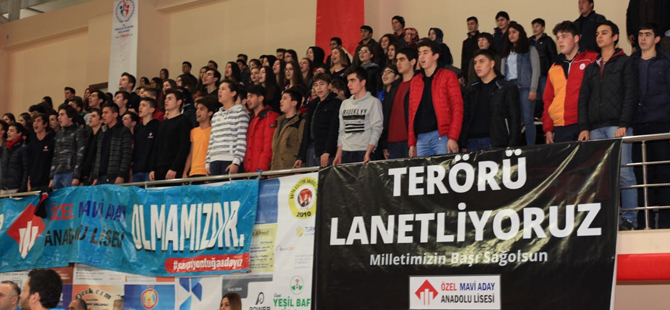 voleybol-musabakasinda-teror-olaylari-protesto-edildi.jpg