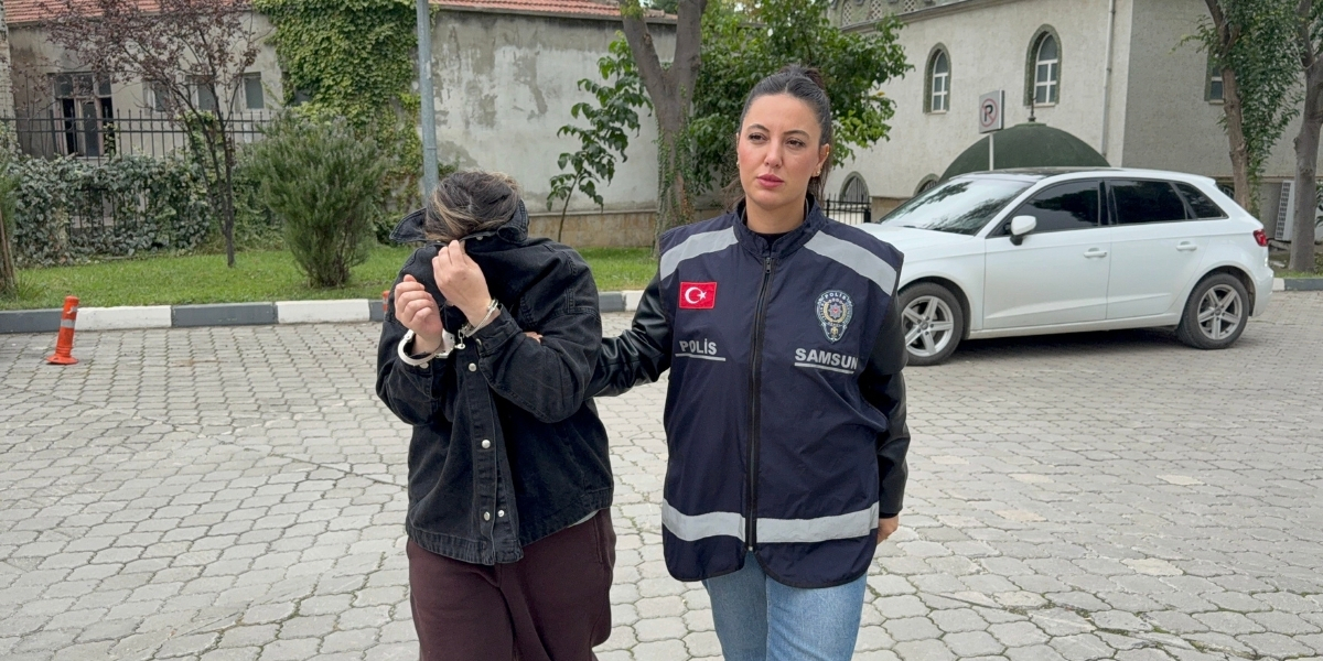 yasli-kadinin-bakicisi-78-bin-caldi-001.jpg