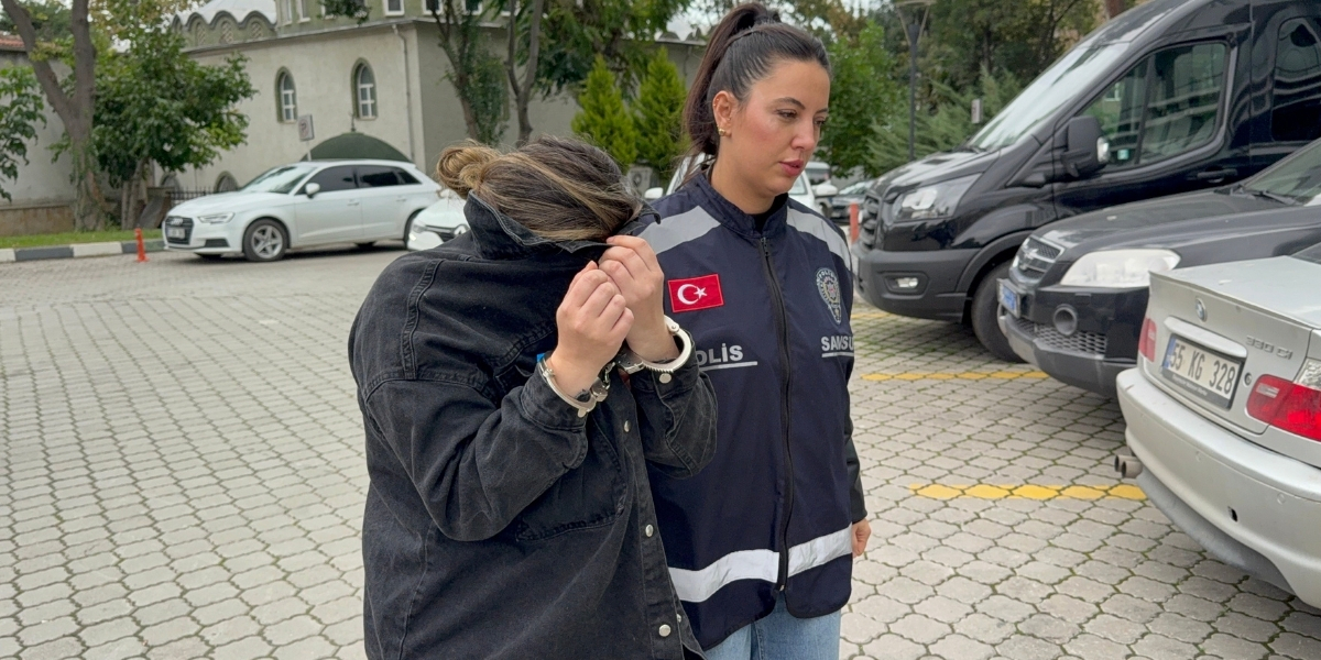 yasli-kadinin-bakicisi-78-bin-caldi.jpg