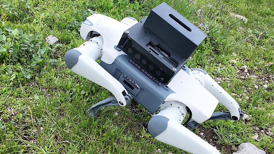 yerli-girisim-quad-roboticsten-yeni-robotik-kopek1.jpg