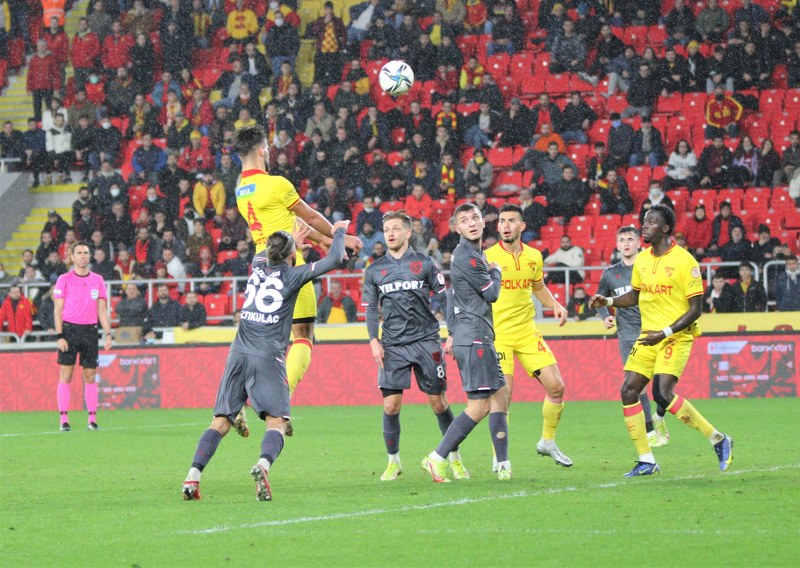 ziraat-turkiye-kupasi-goztepe-1-samsunspor-0-009.jpg