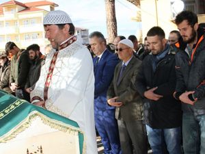 YAKAKENT’TE HAYATINI KAYBEDEN BALIKÇI TOPRAĞA VERİLDİ