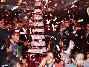 KEMALPAŞADA ASKERLER UĞURLANDI